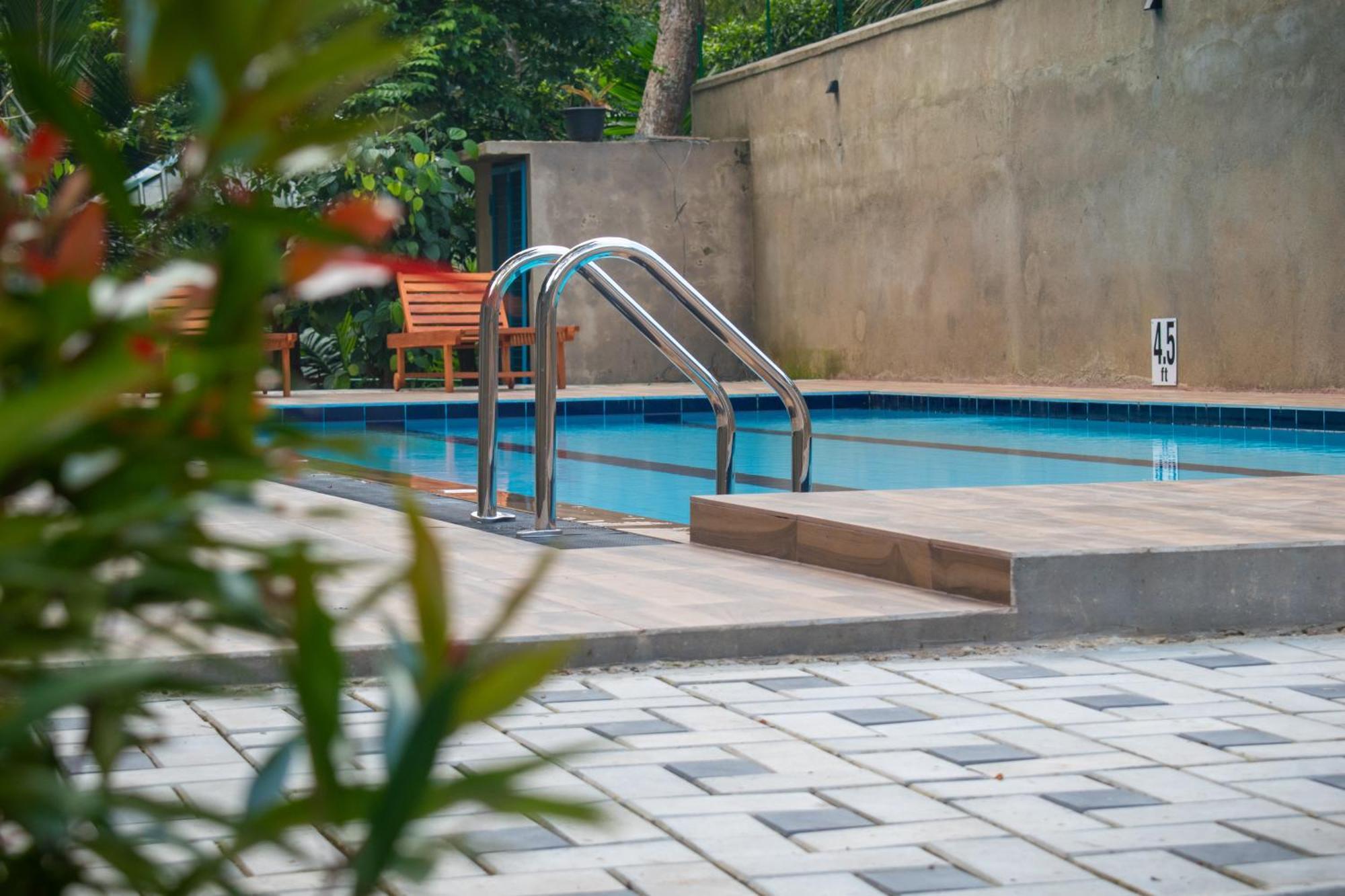 Villa Tranquil Kandy Peradeniya Exterior foto